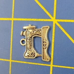 Crafter Faux Silver Sewing Machine